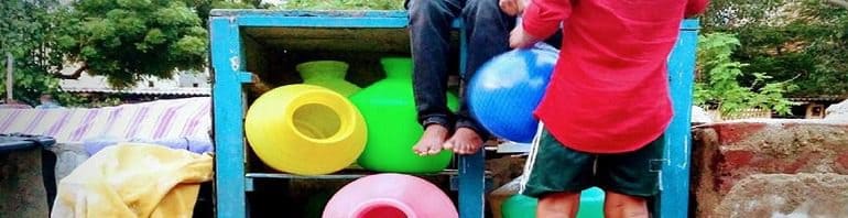 Image: Details of the photograph of street activities posted by Udhay Kumar, a member of the Street photography in the World Group Facebook page. This is one of places that provide Photography tutorials and tips for aspiring photographers
