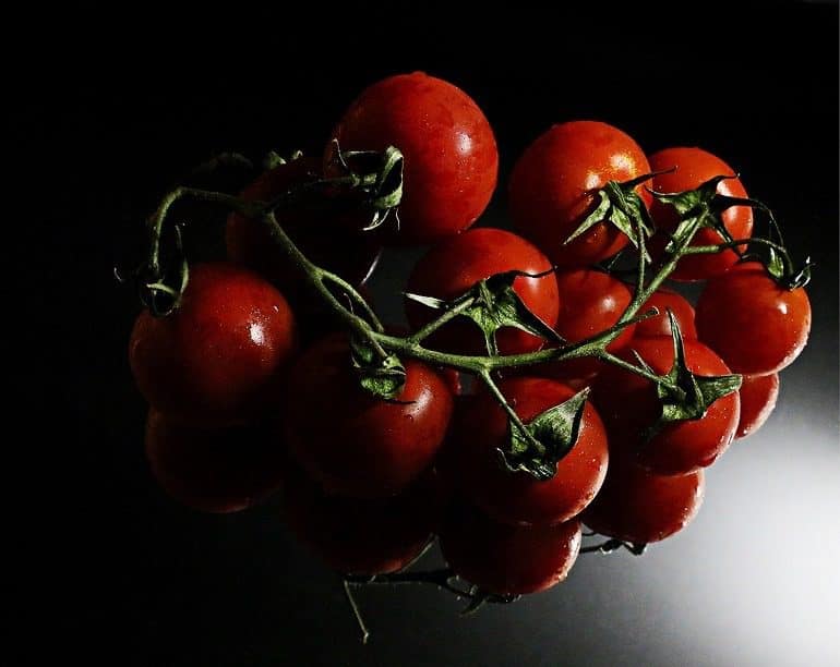 Image: Tomatoes Reflection by Martin Smith, the Bulgaria-based creative photographer who won first prize for 2016 Artcentron Flowers We Love Photo Contest