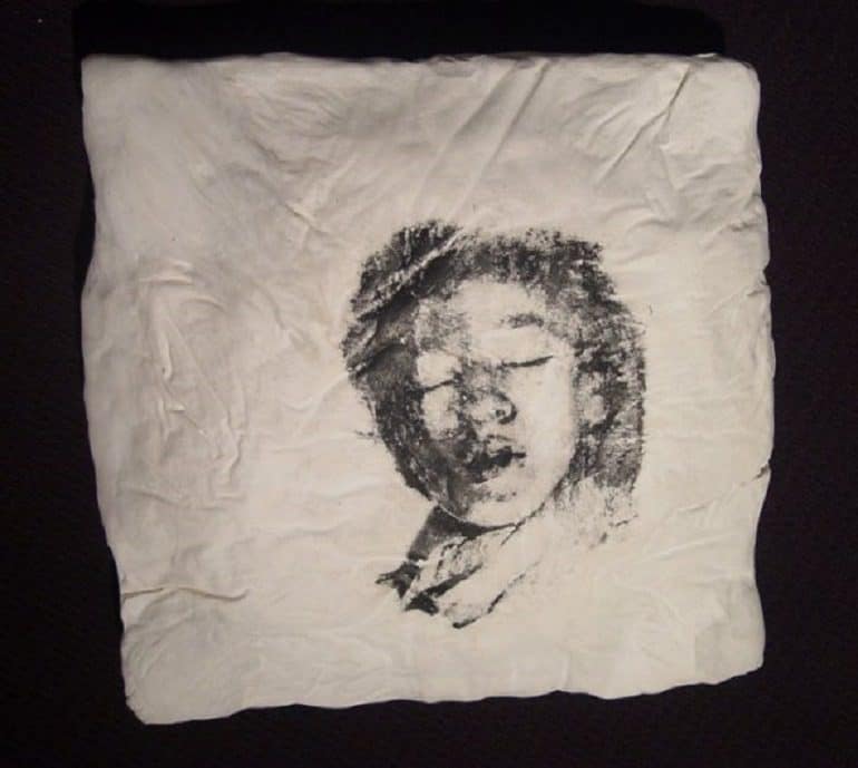 Image-Irina Nakhova , Pillow (Woman), 1996 shows how Russians keep the memory of their families aliver